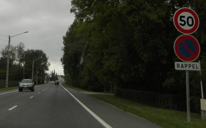 Panneau stationnement interdit